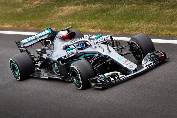 Sezóna Formuly 1 za dverami. Na trati sa objavil prvý tím!